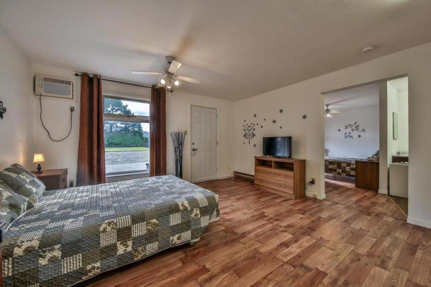 Auberge Motel Drakkar Shawinigan Dış mekan fotoğraf